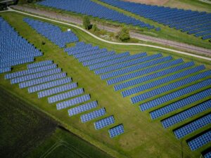 Computação Verde: Como Reduzir a Pegada de Carbono dos Data Centers sem Perder Performance