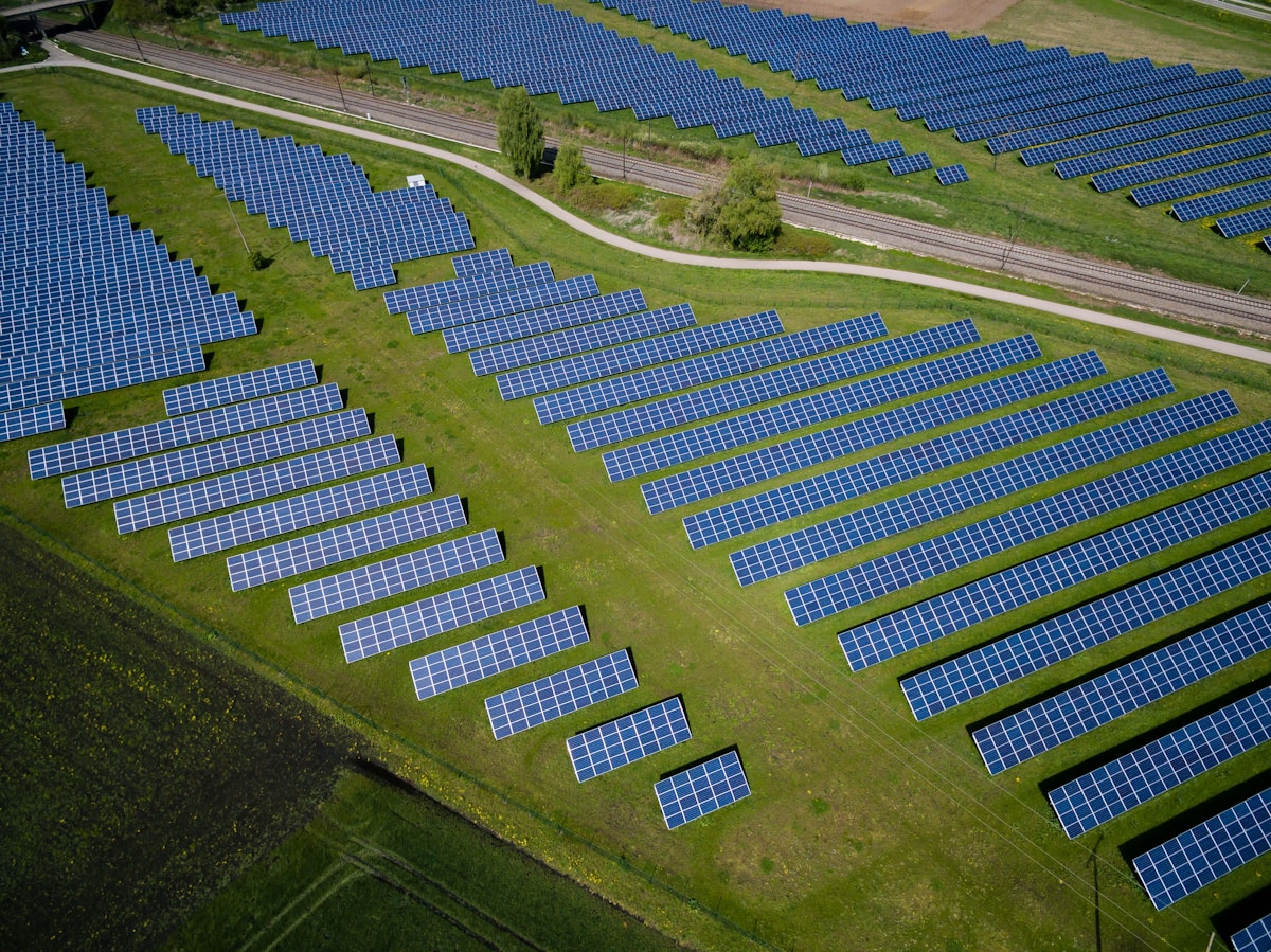 Computação Verde: Como Reduzir a Pegada de Carbono dos Data Centers sem Perder Performance
