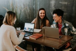 Upskilling com IA: Como Preparar sua Equipe para o Futuro do Trabalho em 2026
